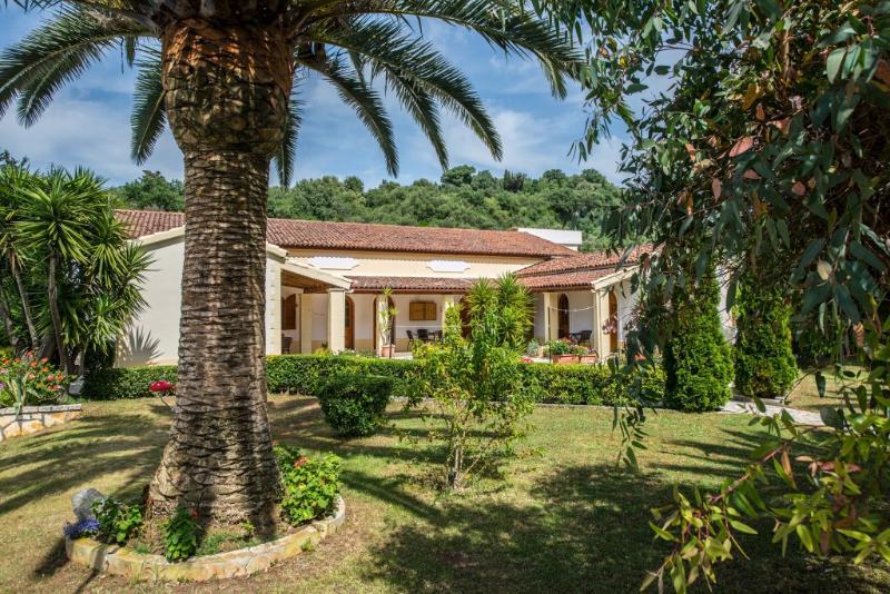 Villa Violetta Acharavi  Exterior photo